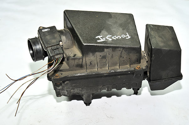 FORD TRANSİT 120 - 120 V ÇIKMA PARÇA HAVA FİLİTRE KUTUSU_